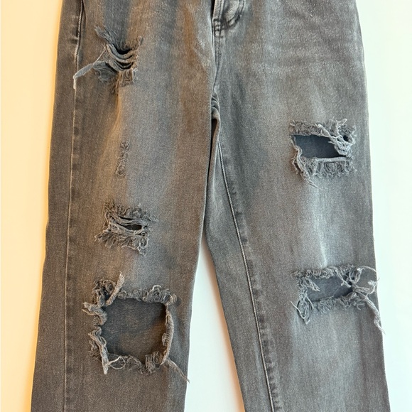 PacSun High Rise Straight Leg Ripped Black Jeans - Picture 5 of 8